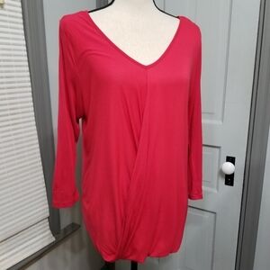 ✨Lane Bryant Red Twisted Hem Long Sleeve Tee